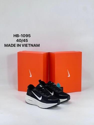 حذاء Nike الرياضي الزوم