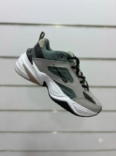 حذاء نسائي من ماركه نايك Nike M2K Tekno