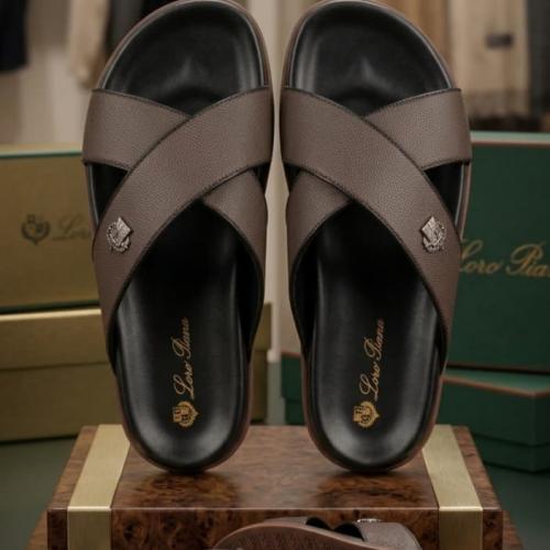 اسليبر لورو بيانا (Loro Piana