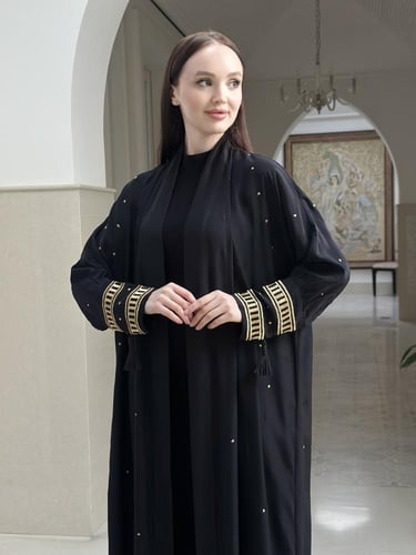 Embroider silk abaya