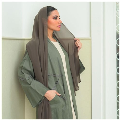 Embroidered linen abaya