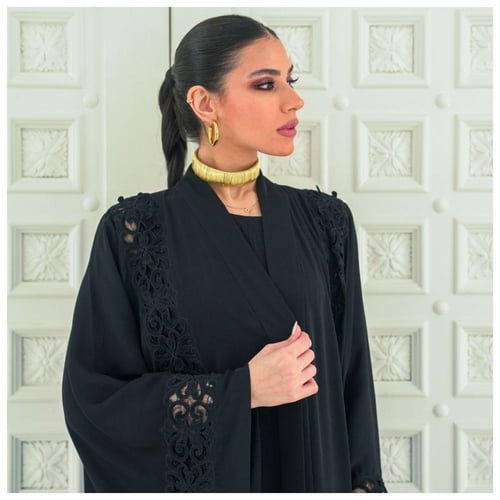 Hand-embroider silk abaya