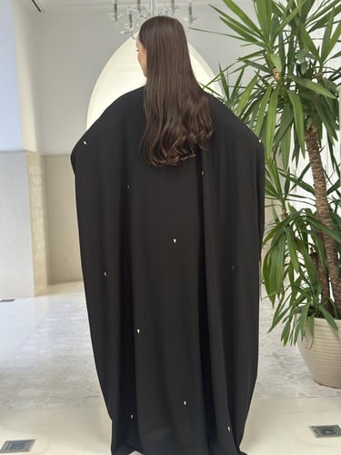 Embroider silk abaya