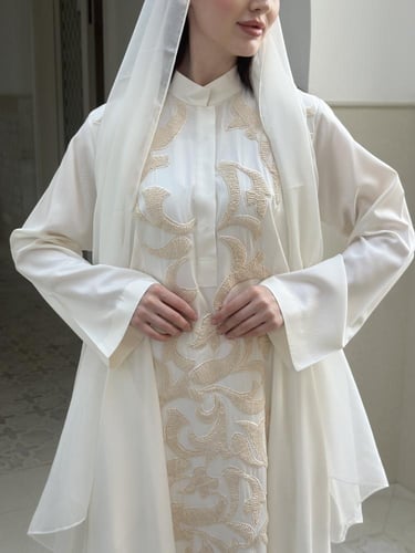 Embroidered cotton thobe for hajj and umrah