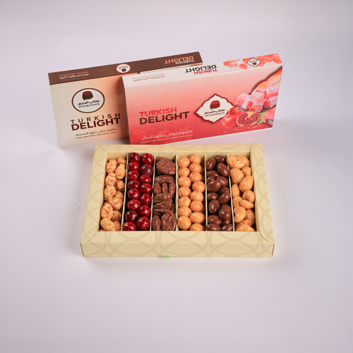 عرض بوكس ملبسات فاخر + 2علب حلقوم سادة