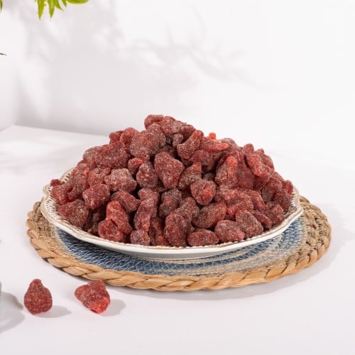 فراولة مجففة