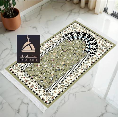 سجادة صلاة المدينة المنورة الاخضر سماكة عاليه ٨ مل...