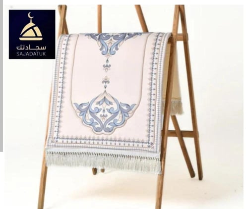 سجادة صلاة مريحة_مبطنة اسفنج طبي 2سم مريح للقدمين...