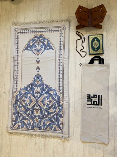 باكج للعباده مميز 5 قطع سجادة مبطنة اسفنج ٢ سم ومص...