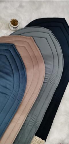 سجادة صلاة مبطن اسفنج محراب ٤ سجادات