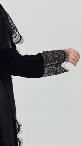 عباية دانتيل