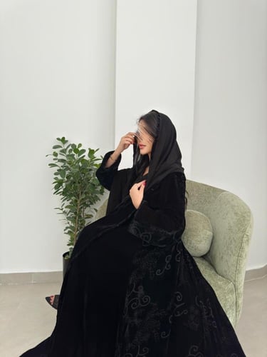 مخمل مع مخمل مشجر