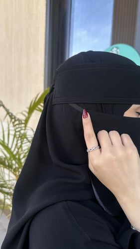 طرحة ربط+نقاب مشبك