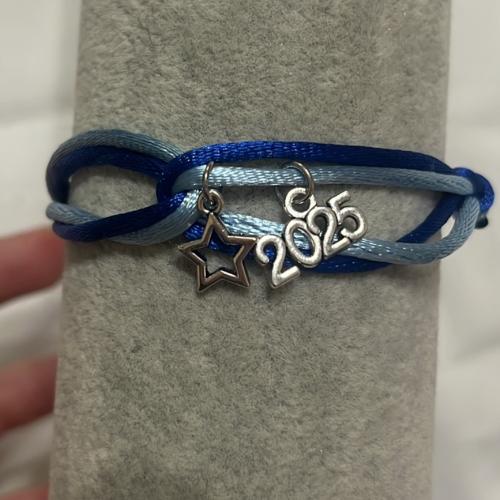 اسوارة تخرج مع نجمه