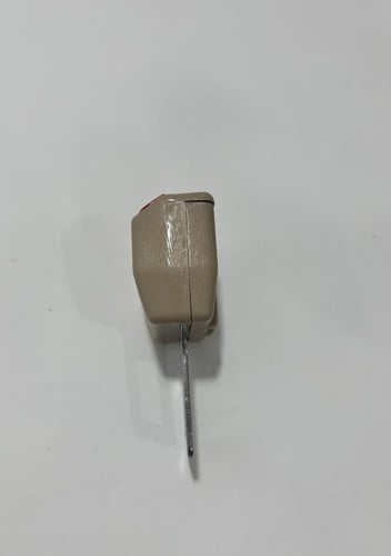 قفل حزام الامان لجميع السيارات