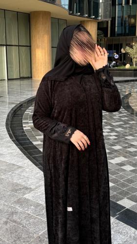 عباية مخمل كريب