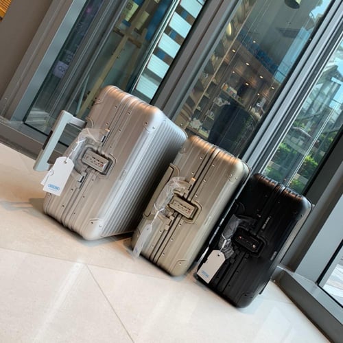 شنطة سفر كاري اون