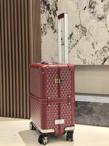 شنطة سفر كاري اون قـويـاارد