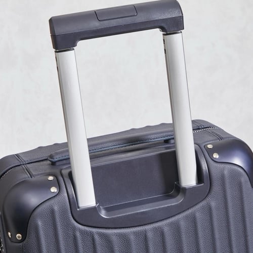 شنطة سفر كاري اون