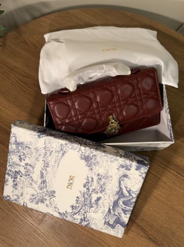 ديور - عودي مطفي