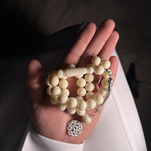 Beaded rosary - cream white