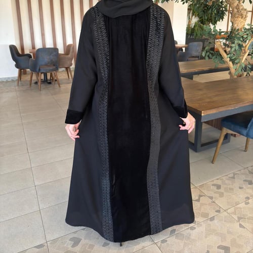 عبايه واقف شتويه