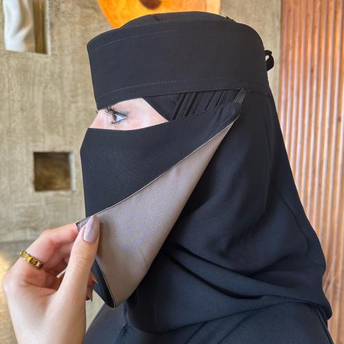 نقاب ربع خط طويل مبطن رمادي فاتح