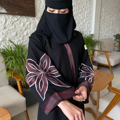 عبايه تطريز