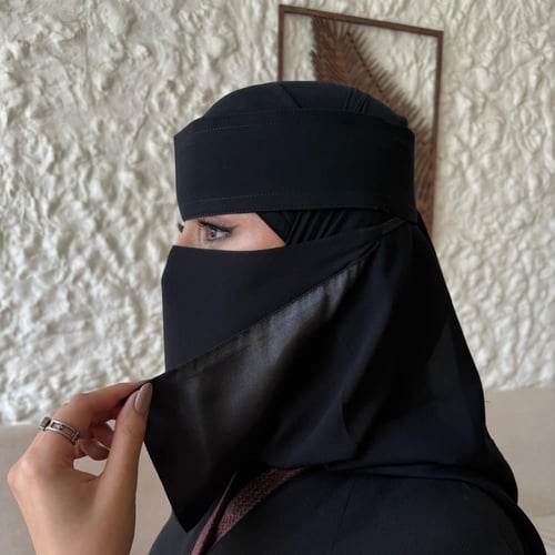 طرحتين بندانه -ربط+نقابين حرير