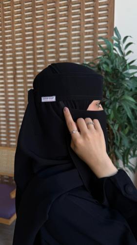 نقاب قصير خط طويل