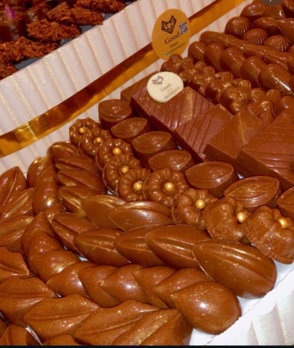 شوكولاتة بلجيكية فاخرة بحشوات متنوعة