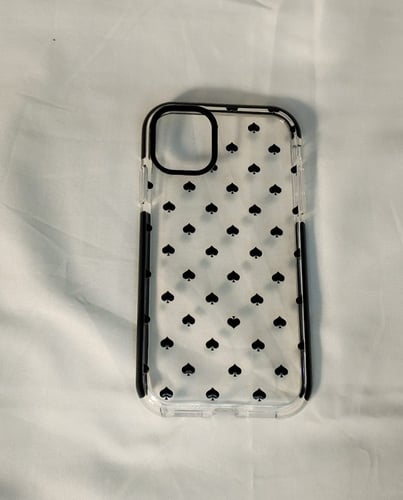 كفر شفاف 12 برو ماكس