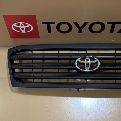 Standard black grille 2003 - 2005