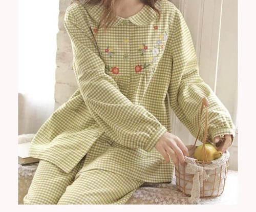 بيجامة قطنية للمواسم الباردة