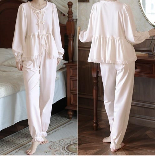 بيجاما بأسلوب القصر