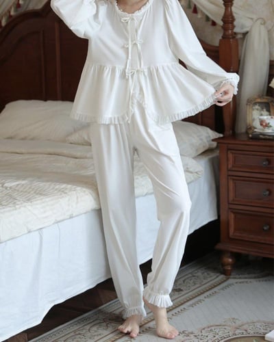 بيجاما بأسلوب القصر