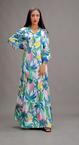 فستان طويل خفيف بنقشة زهرية