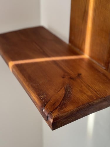 ثلاثة رفوف برف واحد #30