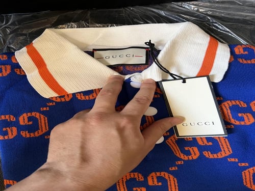 تيشرت بولو قوتشي