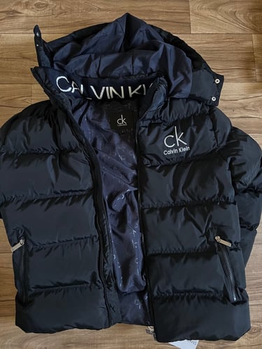 جاكيت كالفن كلاين مميز وحصري