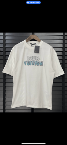 تيشرت لويس فيتون