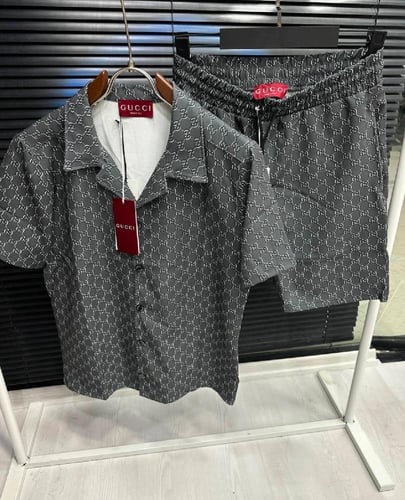 طقم قوتشي شورت-+ قميص