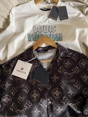 قميص لويس فيتون