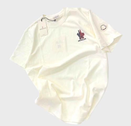 Moncler T-shirt