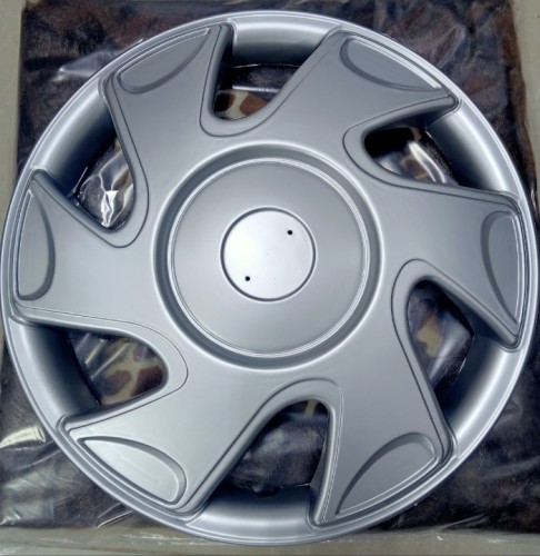 طقم اطياس تايواني 4قطع لسياره كامري موديل 2001