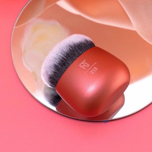 ريل تيكنيكس فرشاة دمج كريم الأساس للوجه | REAL TEC...