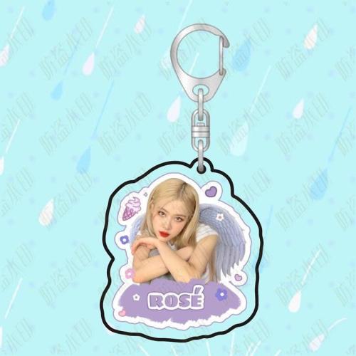ميدالية روزي من بلاكبينك BlackPink Keychains