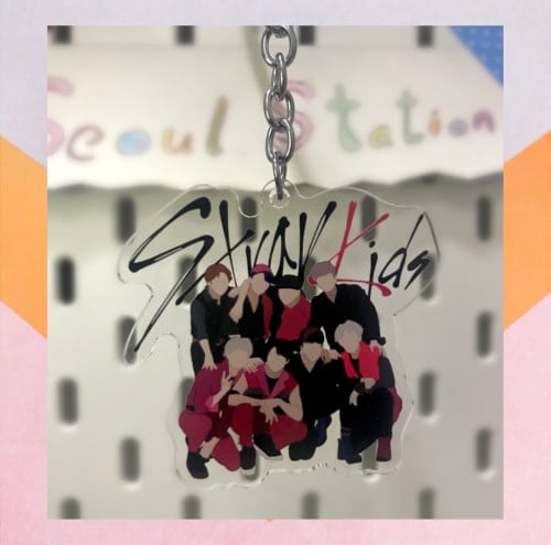 ميدالية ستراي كيدز Stray Kids Keychain