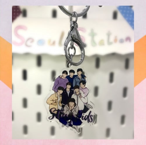 ميدالية ستراي كيدز Stray Kids Keychain