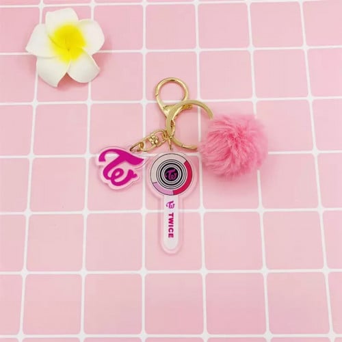 ميدالية توايس TWICE Keychain